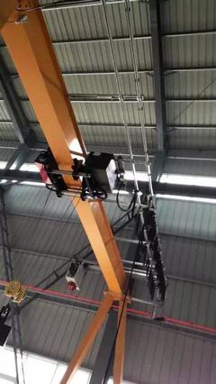 洞頭起重機(jī) 雙梁橋式起重機(jī)產(chǎn)品展示